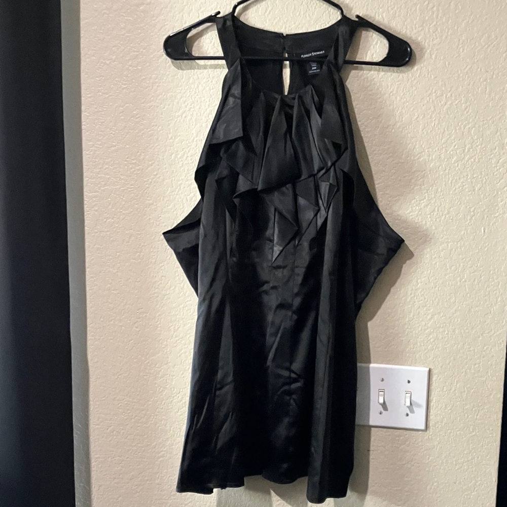 Ashley Stewart Halter Top
PTP: 26” approximately 
Length:31” approximately